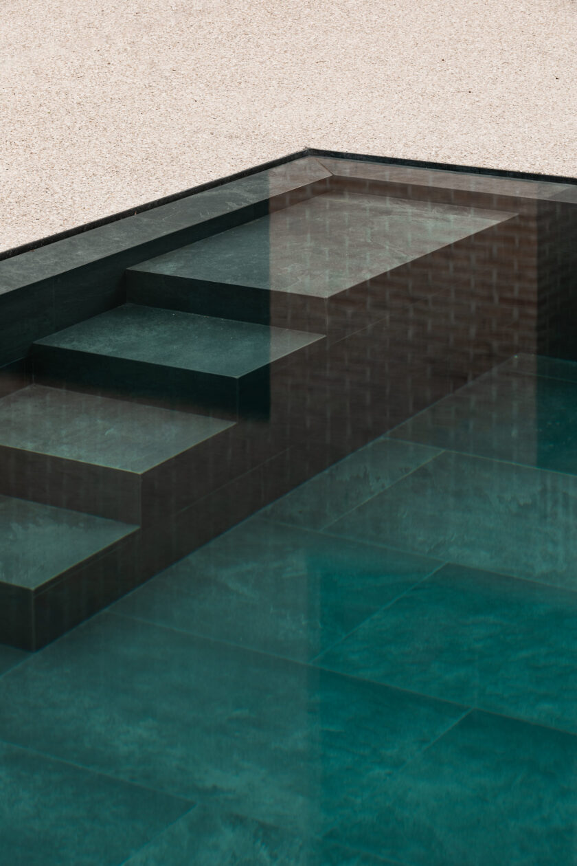 Project DG, Hertsberge<br />
Verbouwing en interieurarchitectuur private woning